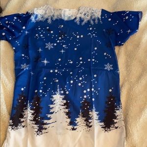 COPY - Christmas scrub top